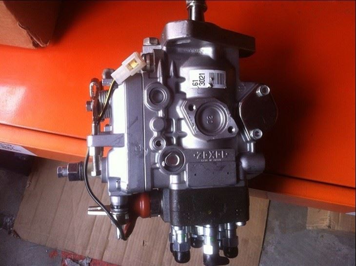 Forklift Parts 4 Cylinder S6S/S6S-T Fuel Injection Pump In Japan 32B65-00020